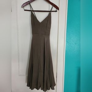 Lulus flowy lace up dress in olive green size small